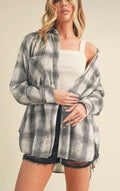 Oversized white and grey flannel