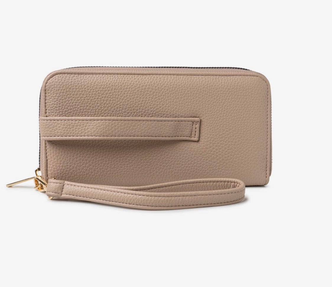 BLACK Kedzi zip around clutch wallet