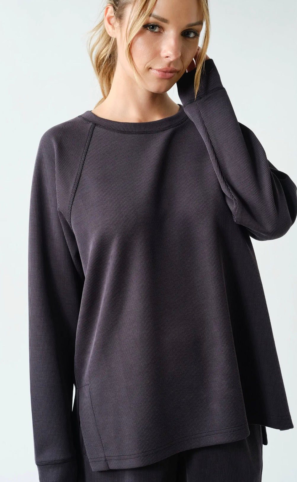 Black rib raglan tee