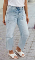 Solid frayed crop jeans